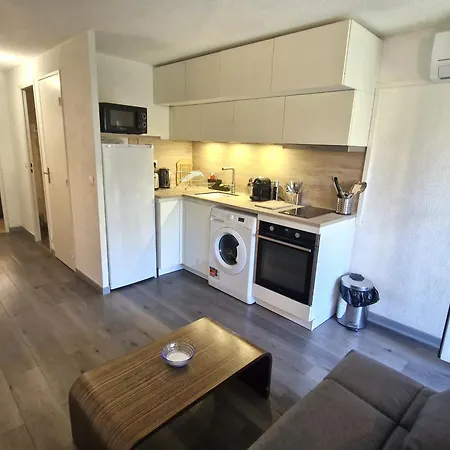 2 Pieces Avec Parking Et Piscine, Proche Centre-ville Sainte-maxime, 4 Pers, Wifi - Fr-1-780-82