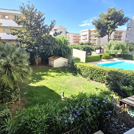 2 Pieces Avec Parking Et Piscine, Proche Centre-ville Sainte-maxime, 4 Pers, Wifi - Fr-1-780-82 Sainte-Maxime