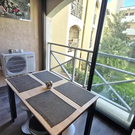 2 Pieces Avec Parking Et Piscine, Proche Centre-ville Sainte-maxime, 4 Pers, Wifi - Fr-1-780-82 Apartment Sainte-Maxime